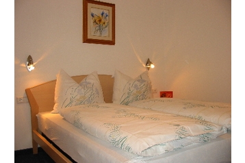 Italia Privát Tirolo, Interior